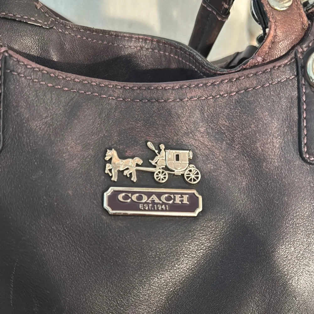 Authentic Coach Edie Shoulder Leather Bag - Picture 6 of 10